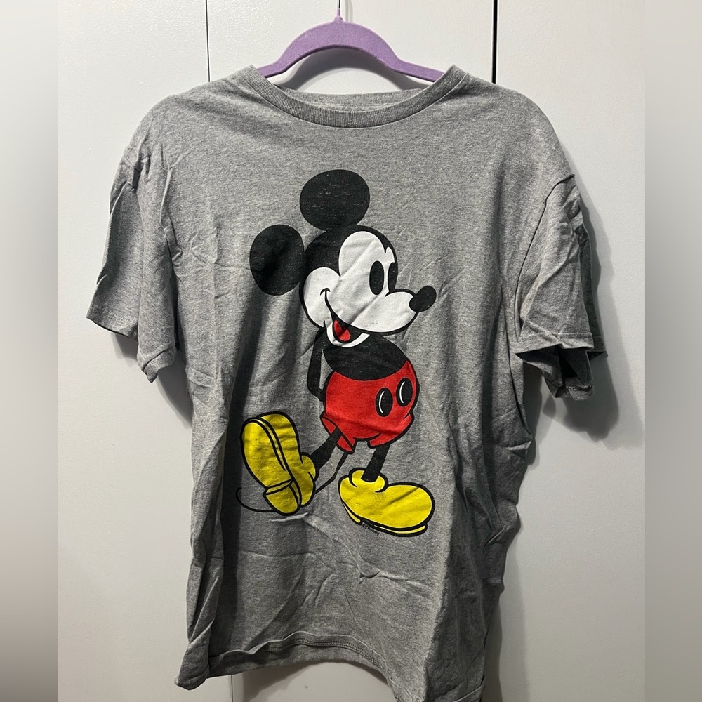 Disney Gray T‑Shirt with Mickey Mouse Red Shorts and Yellow Shoes